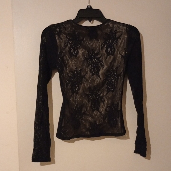 Elegant Black Lace Sheath Tailored Long Sleeve Top - Picture 3 of 4